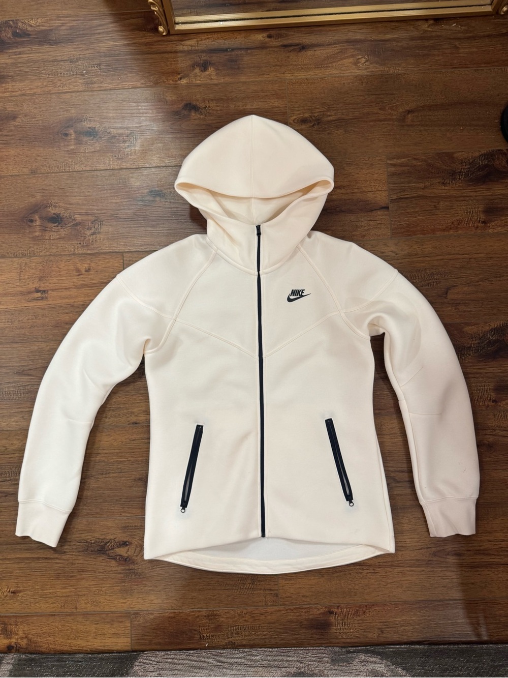 Nike Women's Cream Full-Zip Hooded Jacket with Black Zippers